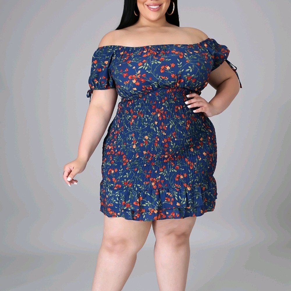 Plus Size Floral Mini Dress